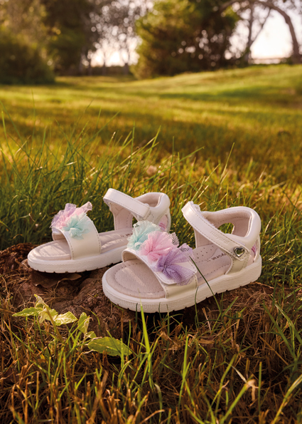 Σανδάλια με τούλι